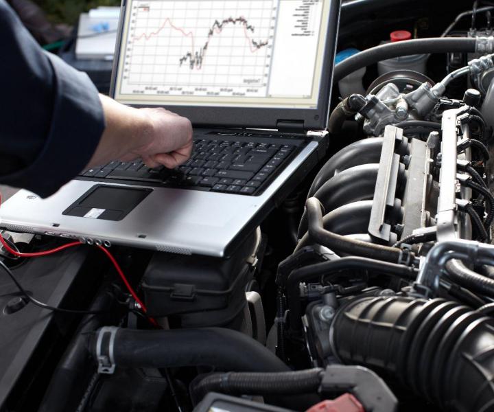 Divers services de mécanique automobile pour les particuliers et les professionnels.